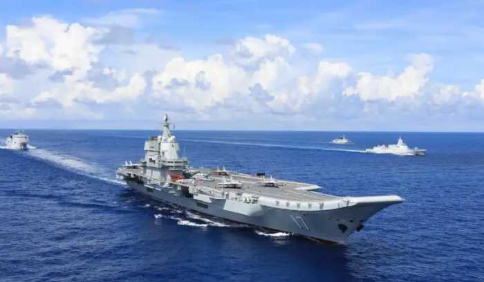美军司令点赞红旗轿车，见证中国强大海军，突然发现一个巨大问题